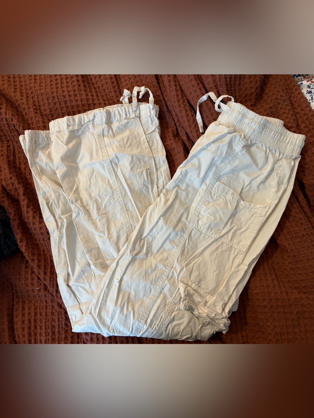 aerie White Drawstring Athletic Cargo pants